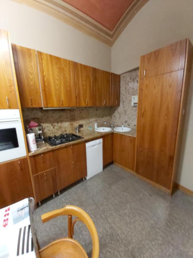 Appartamento Pallavicino Nel Centro Storico Di Crémone Extérieur photo